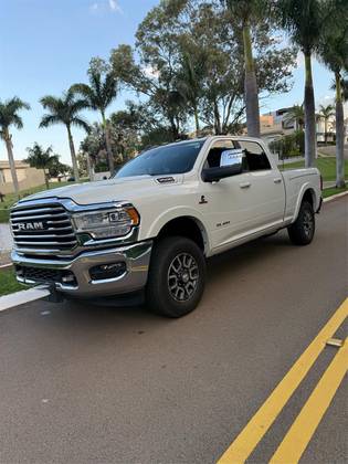 RAM 3500 6.7 I6 TURBO DIESEL LIMITED LONGHORN CD 4X4 AUTOMÁTICO RAM 3500 6.7 I6 TURBO DIESEL LIMITED LONGHORN CD 4X4 AUTOMÁTICO
